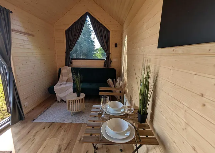 بيت للعطل La Vue En Rose By Tiny Away Senaillac-Latronquiere