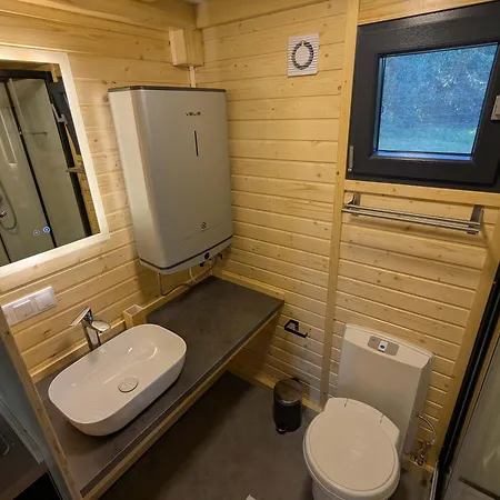 Сasa de vacaciones La Vue En Rose By Tiny Away Senaillac-Latronquiere