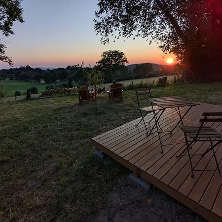 La Vue En Rose By Tiny Away Сasa de vacaciones Senaillac-Latronquiere